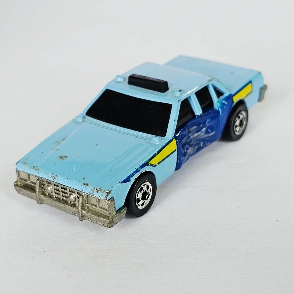 1983 Hot Wheels Crack-Ups State Police Blue Diecast Cruiser Car Vintage Toy